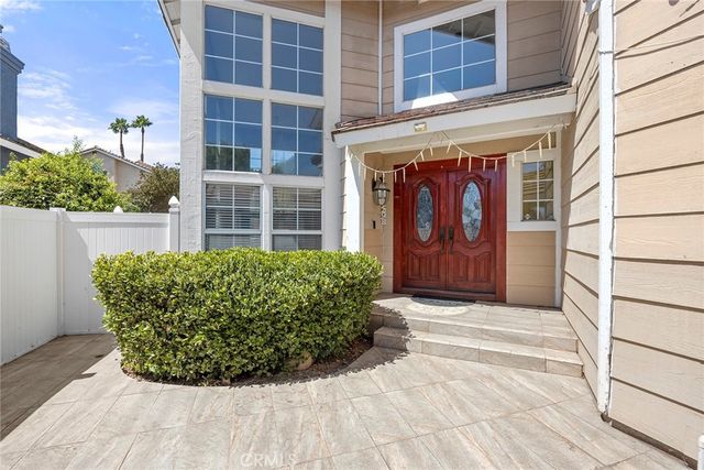 474 Bristol, Corona, CA 92879