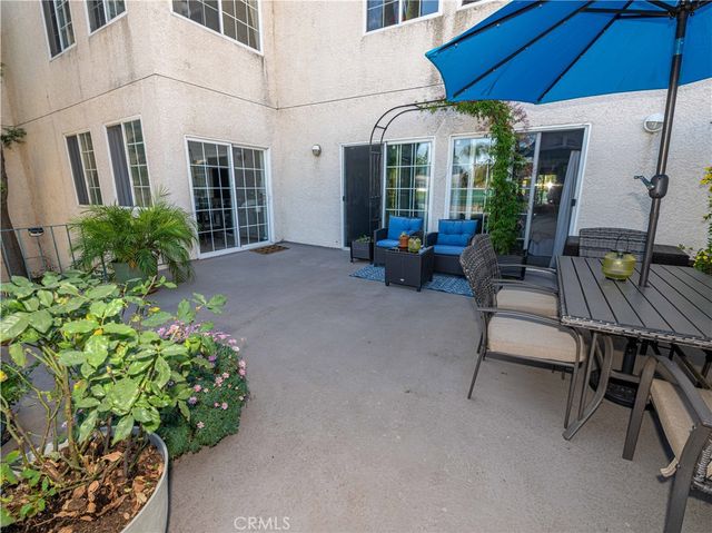 5050 Coldwater Canyon 102, Sherman Oaks, CA 91423