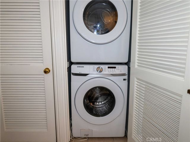 5050 Coldwater Canyon 102, Sherman Oaks, CA 91423