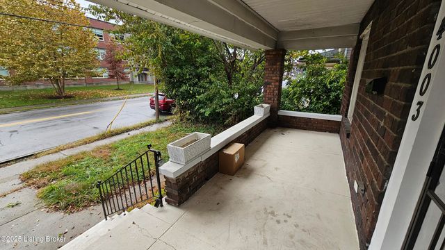 4003 W Market St, Louisville, KY 40212