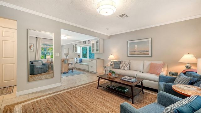 454 PALMETTO COURT, Venice, FL 34285