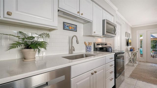 454 PALMETTO COURT, Venice, FL 34285