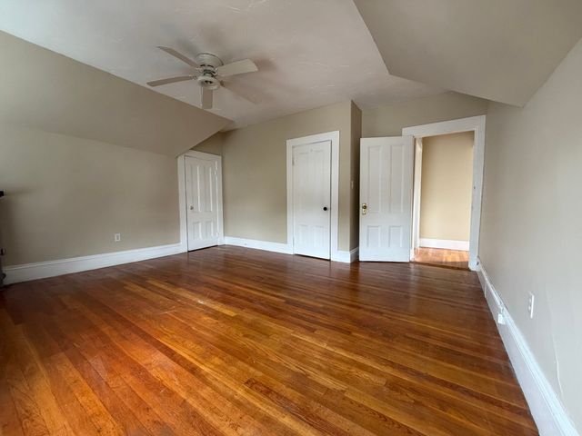 253 Whitwell St 2L, Quincy, MA 02169
