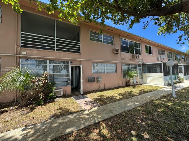 270 NE 191st Street 108, Miami, FL 33179