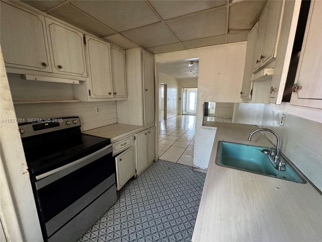270 NE 191st Street 108, Miami, FL 33179