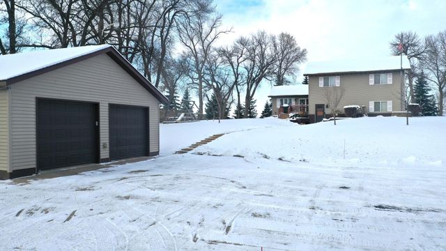 17395 State Highway 114, Starbuck, MN 56381