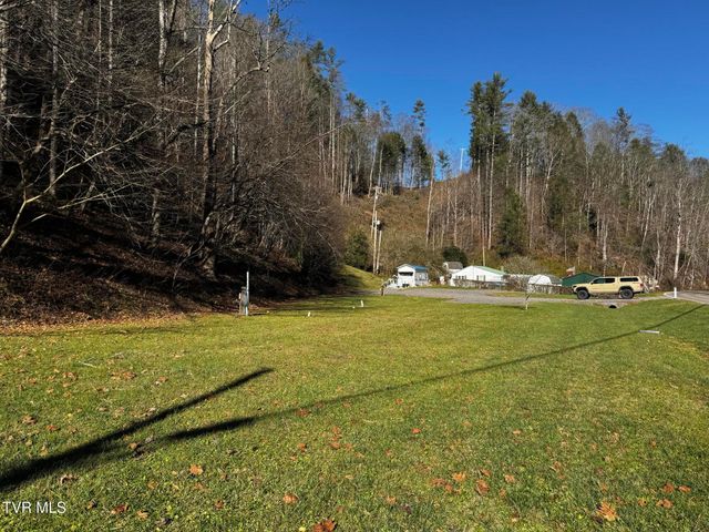 4264 Old Asheville Highway, Flag Pond, TN 37657