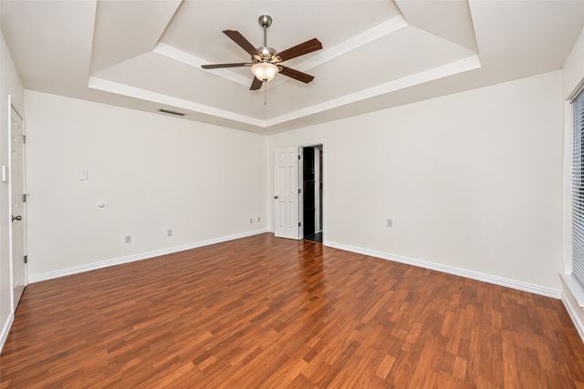 2941 Cresthaven Drive, Grapevine, TX 76051