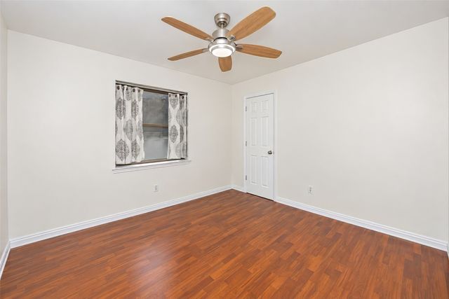 2941 Cresthaven Drive, Grapevine, TX 76051