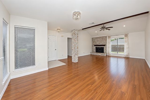 2941 Cresthaven Drive, Grapevine, TX 76051