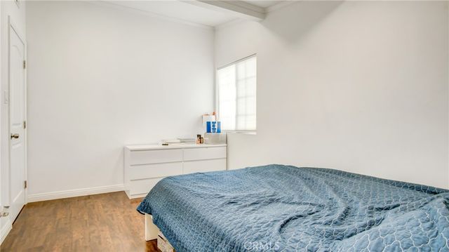 7945 Woodman Avenue, Panorama City, CA 91402