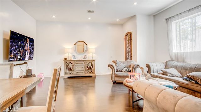 7945 Woodman Avenue, Panorama City, CA 91402