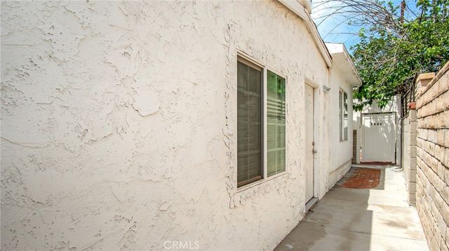 7945 Woodman Avenue, Panorama City, CA 91402