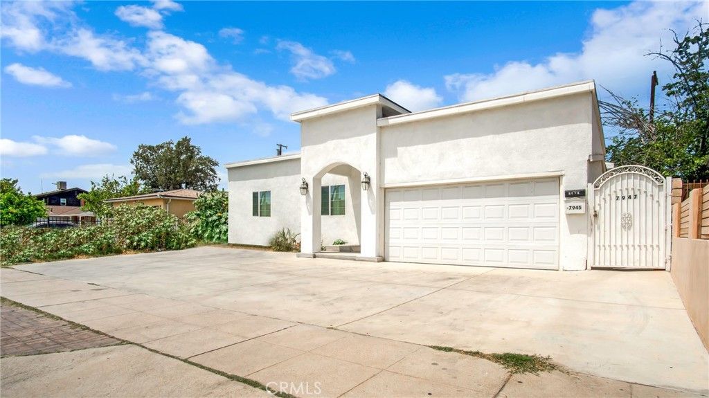 7945 Woodman Avenue, Panorama City, CA 91402