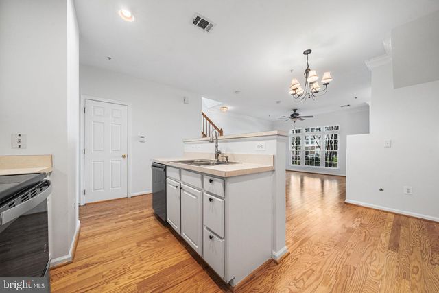 42260 BLACK ROCK TER, Aldie, VA 20105