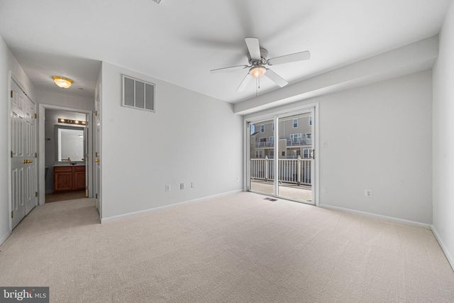 42260 BLACK ROCK TER, Aldie, VA 20105