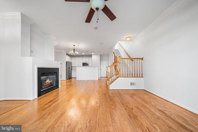 42260 BLACK ROCK TER, Aldie, VA 20105
