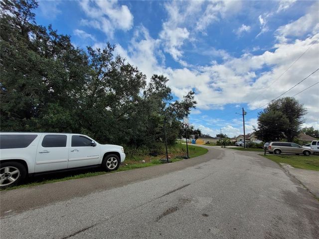 1946 MANATEE CT, Poinciana, FL 34759