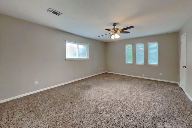 8110 Renmark Lane, Houston, TX 77070