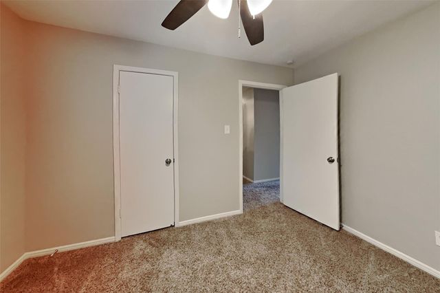 8110 Renmark Lane, Houston, TX 77070