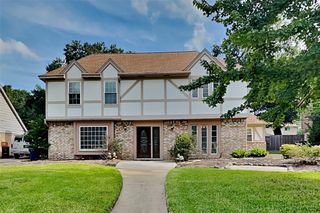 8110 Renmark Lane, Houston, TX 77070