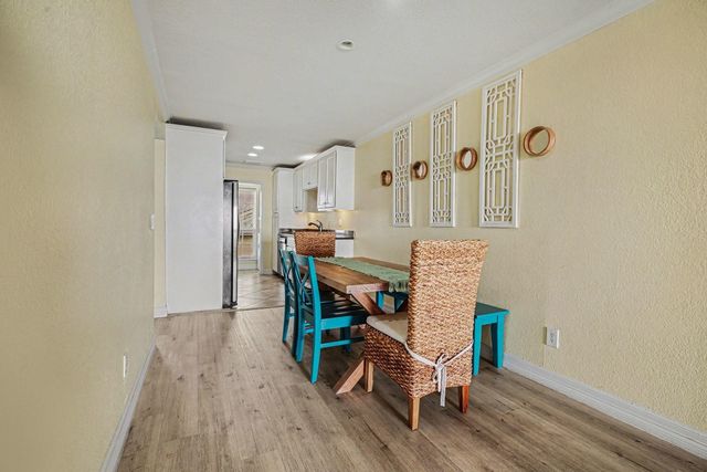 7000 Seawall Boulevard 1038, Galveston, TX 77551