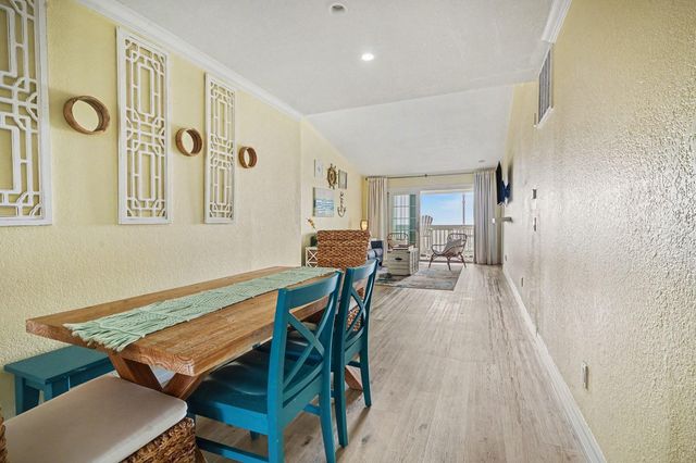 7000 Seawall Boulevard 1038, Galveston, TX 77551