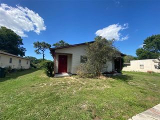 605 HENNESSEE STREET, Lakeland, FL 33805
