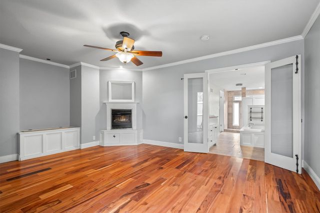 6308 Kenwick Avenue, Fort Worth, TX 76116