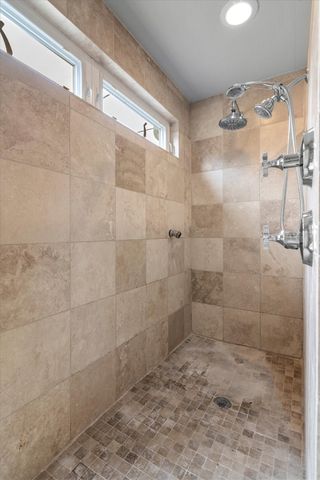 6308 Kenwick Avenue, Fort Worth, TX 76116