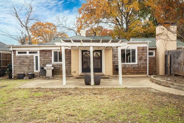 6308 Kenwick Avenue, Fort Worth, TX 76116