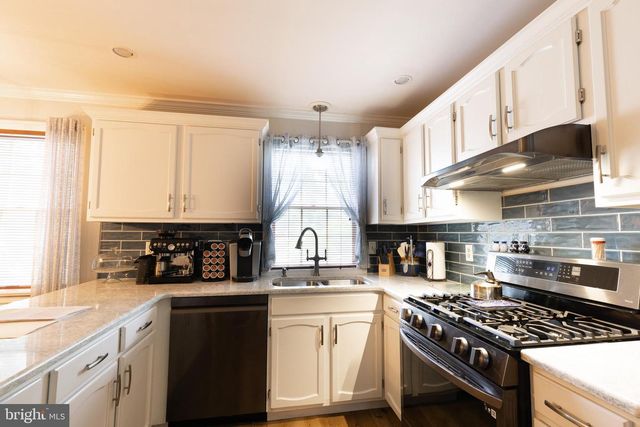 3851 STERLING WAY, Columbia, PA 17512
