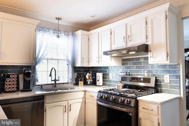 3851 STERLING WAY, Columbia, PA 17512