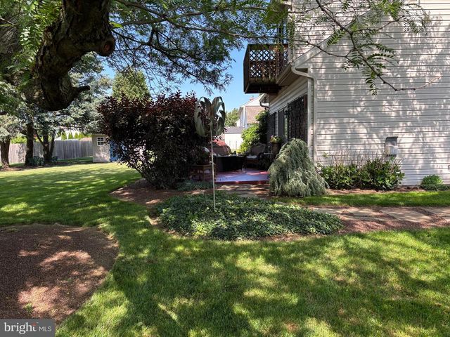 3851 STERLING WAY, Columbia, PA 17512