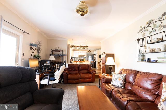 3851 STERLING WAY, Columbia, PA 17512