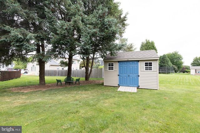 3851 STERLING WAY, Columbia, PA 17512