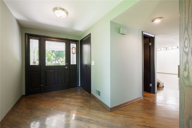 122 South Main Street, Pittsford, NY 14534