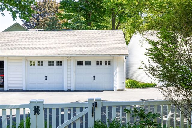 122 South Main Street, Pittsford, NY 14534