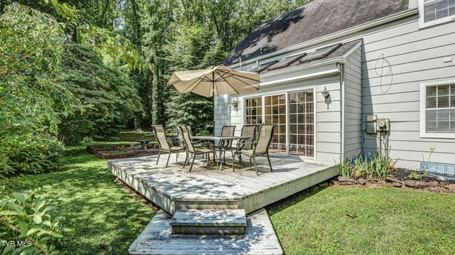 205 Sparkling Brook Drive, Bristol, TN 37620