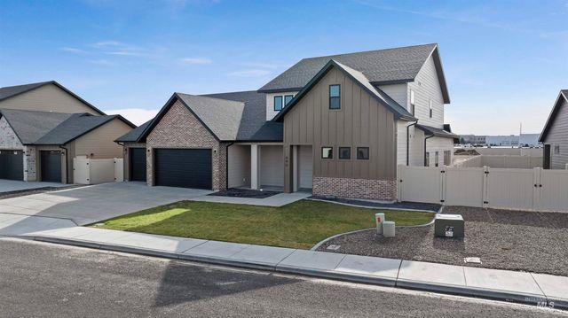 645 Canyon Crest Drive W, Twin Falls, ID 83301
