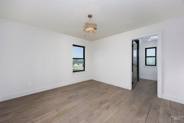 645 Canyon Crest Drive W, Twin Falls, ID 83301