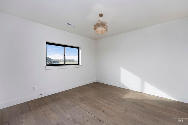 645 Canyon Crest Drive W, Twin Falls, ID 83301