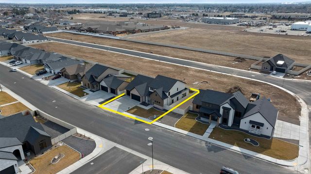 645 Canyon Crest Drive W, Twin Falls, ID 83301