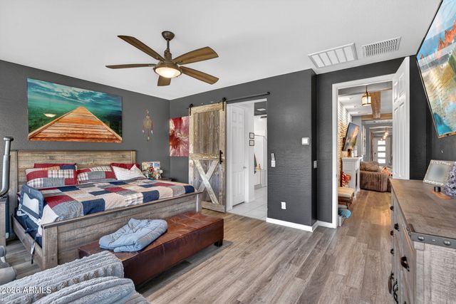 9855 E RESISTANCE Avenue, Mesa, AZ 85212