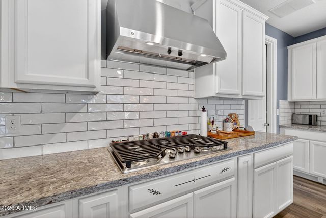 9855 E RESISTANCE Avenue, Mesa, AZ 85212