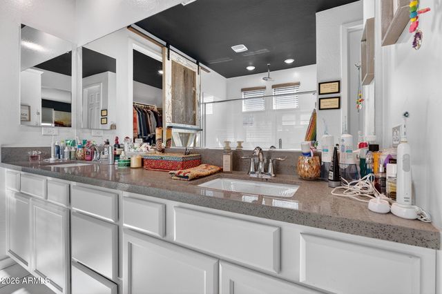 9855 E RESISTANCE Avenue, Mesa, AZ 85212