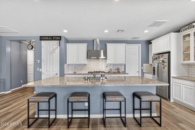 9855 E RESISTANCE Avenue, Mesa, AZ 85212