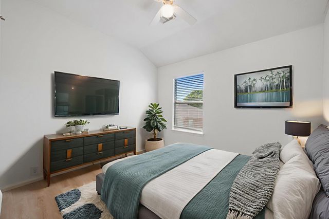 906 Low Brim CV, Pflugerville, TX 78660