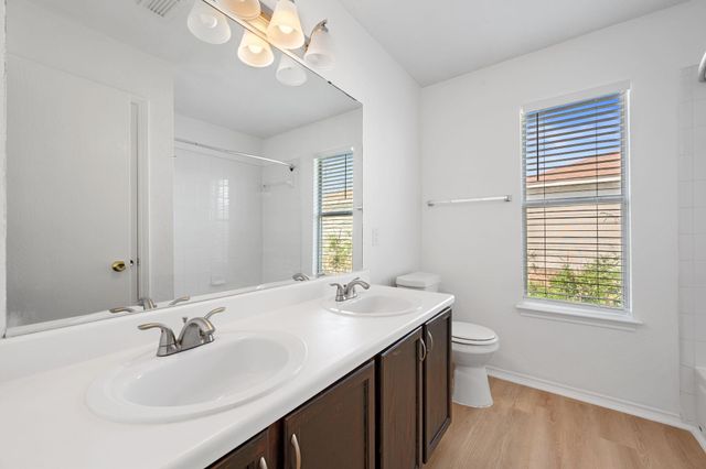 906 Low Brim CV, Pflugerville, TX 78660