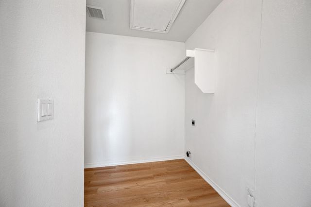 906 Low Brim CV, Pflugerville, TX 78660